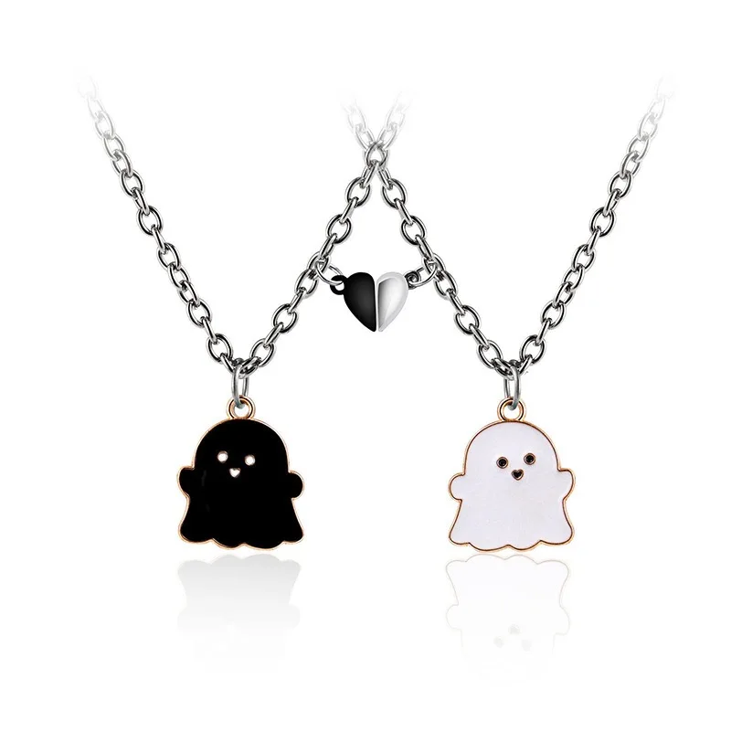 Wholesale  Couple Necklace Lovely Magnetic Necklace Korean Friendship Fashion Cute Heart Ghost Necklace for Girls