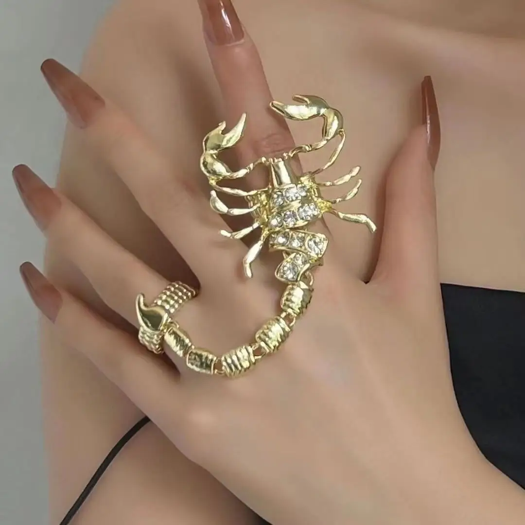 Sweet Cool Hip-hop Punk Ring Unique Temperament Exaggerated Ring Zircon Scorpion Chain Ring for Women