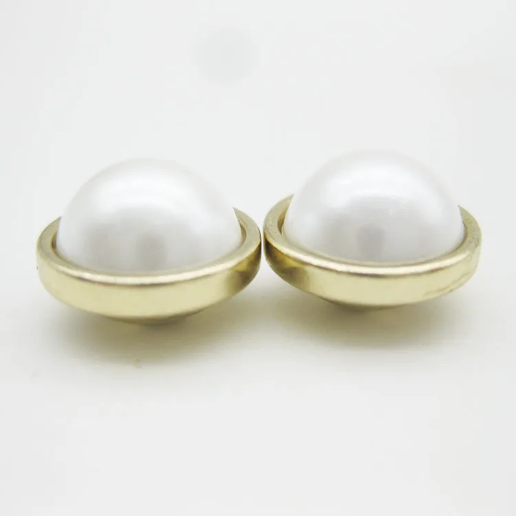
custom fancy high quality garment shank pearl buttons for clothes 