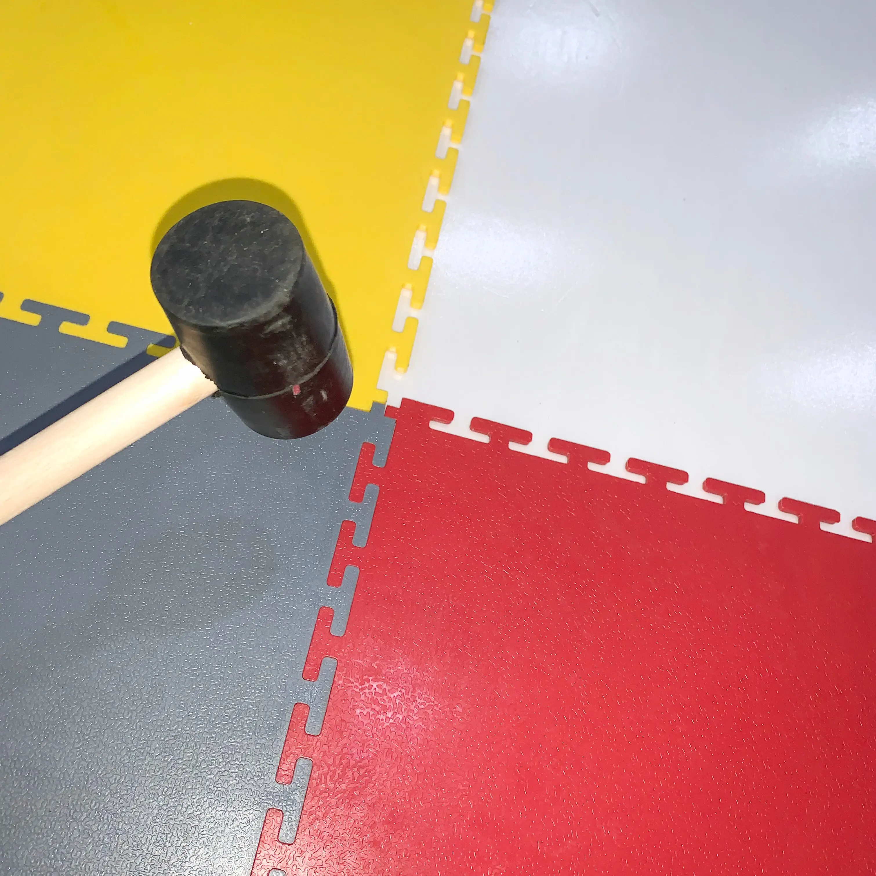 Heavy Duty Plastic Flooring Warehouse Tile Pvc Interlocking Industrial Flooring Tiles vinyl flooring pvc flo