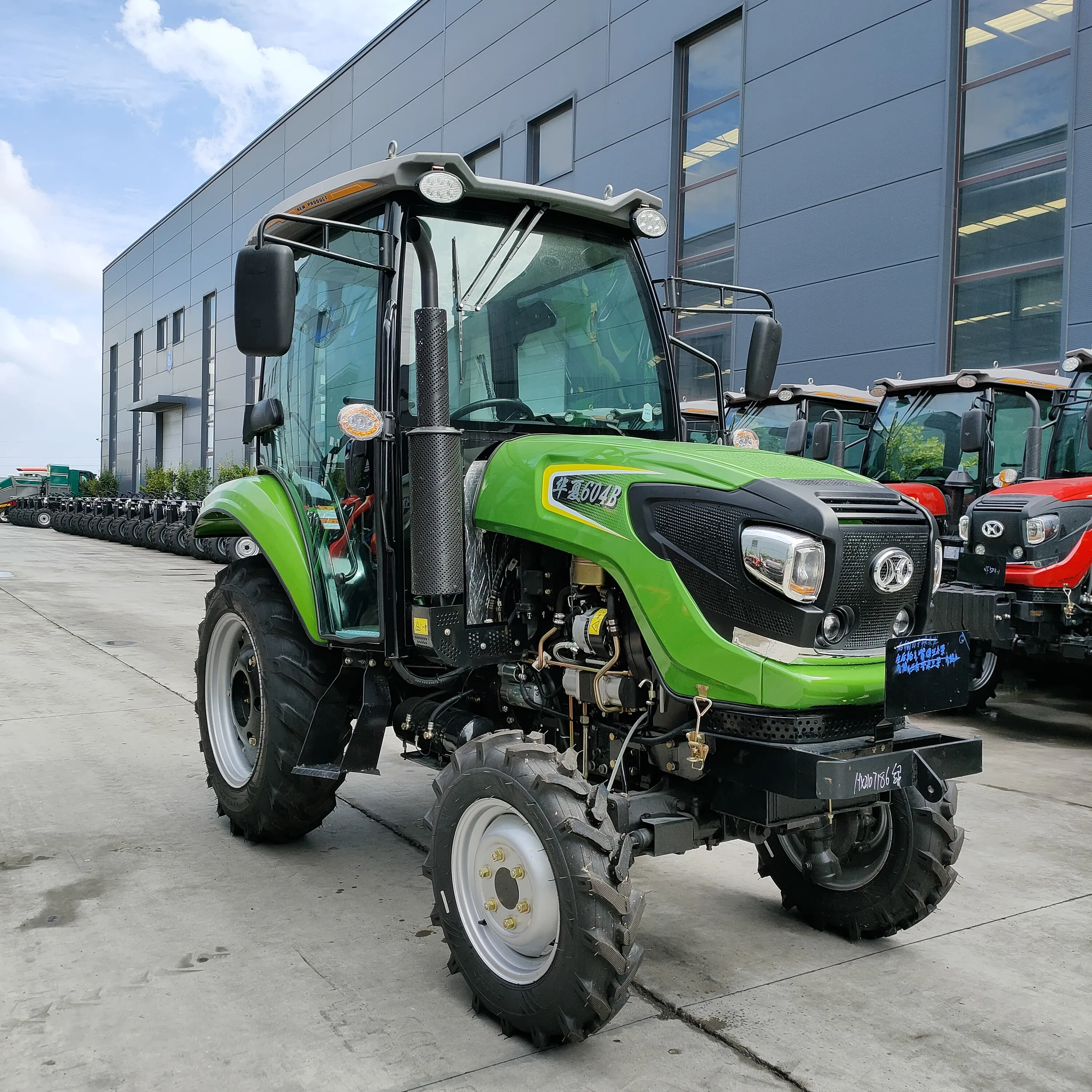 4x4 50hp Fan Cabin Farm Tractor Agricola diesel Engine Traktor Hydraulic System Trator