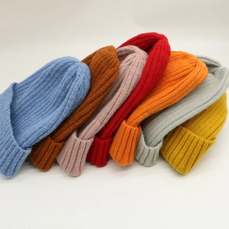 Wholesale Solid Color Warm Beanie Crochet Winter Knit Hats For Men Women Unisex Beanie Knitted Hat