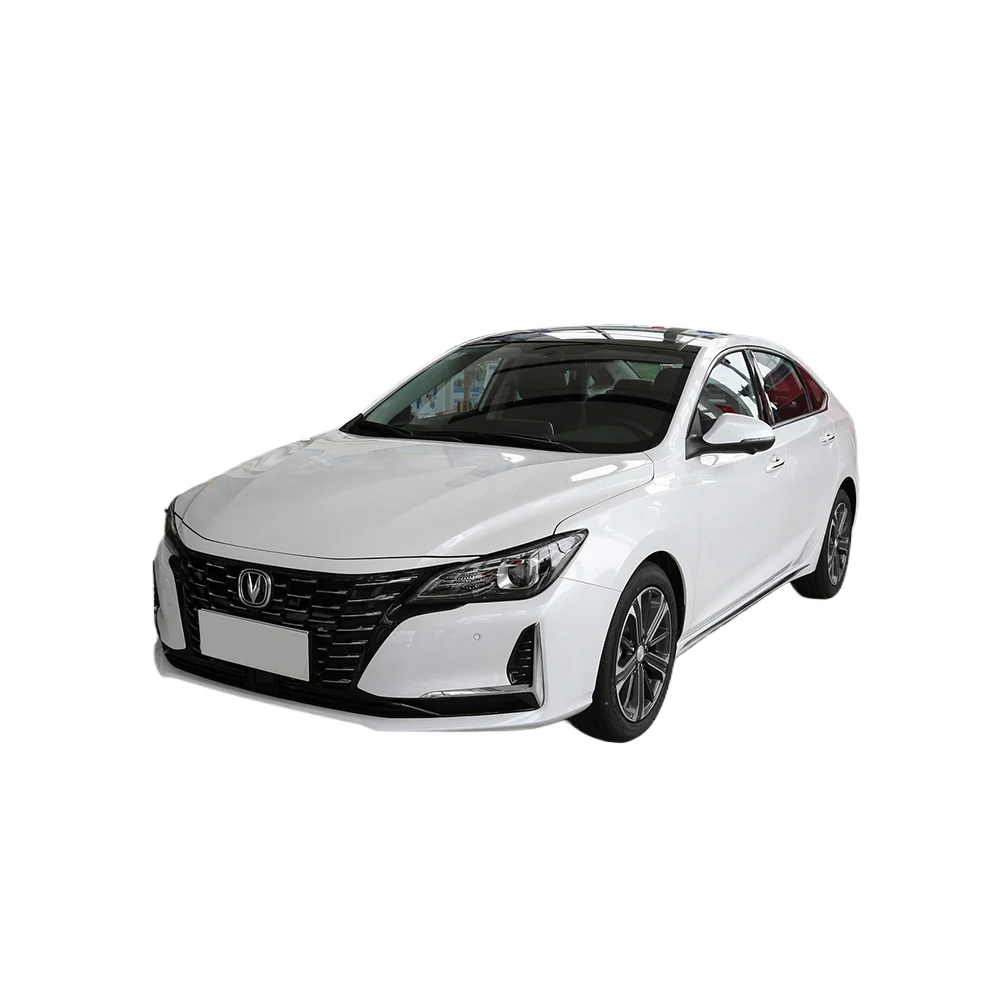 New Compact Sedan Vehicle Changan Raeton CC Changan Ruicheng Noble Edition Maximum speed 210km/h New Cars
