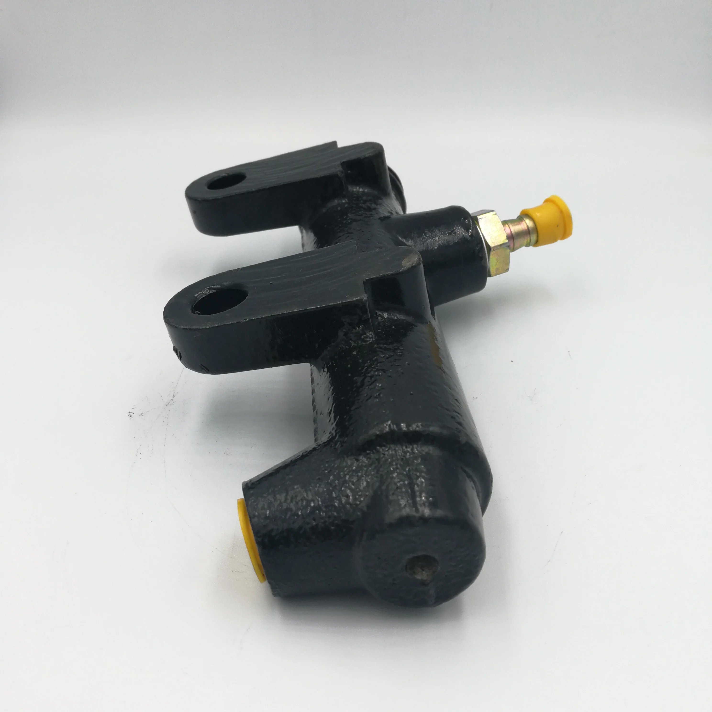 Лидер продаж, высококачественные автозапчасти, главный насос сцепления (chunlan) 46801-00Z05