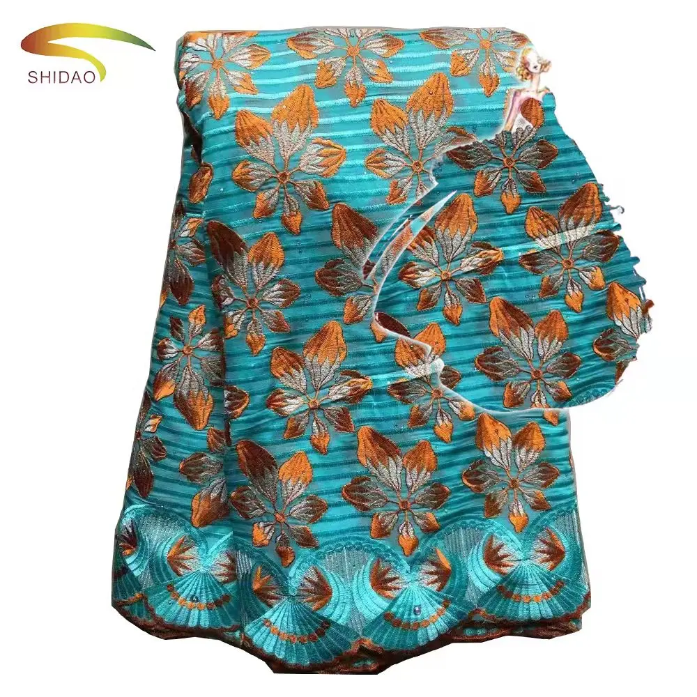2022 Wholesale Selling African Swiss Voile Lace Fabric With Rhinestones Nigeria Embroidery Flower Lace Fabric