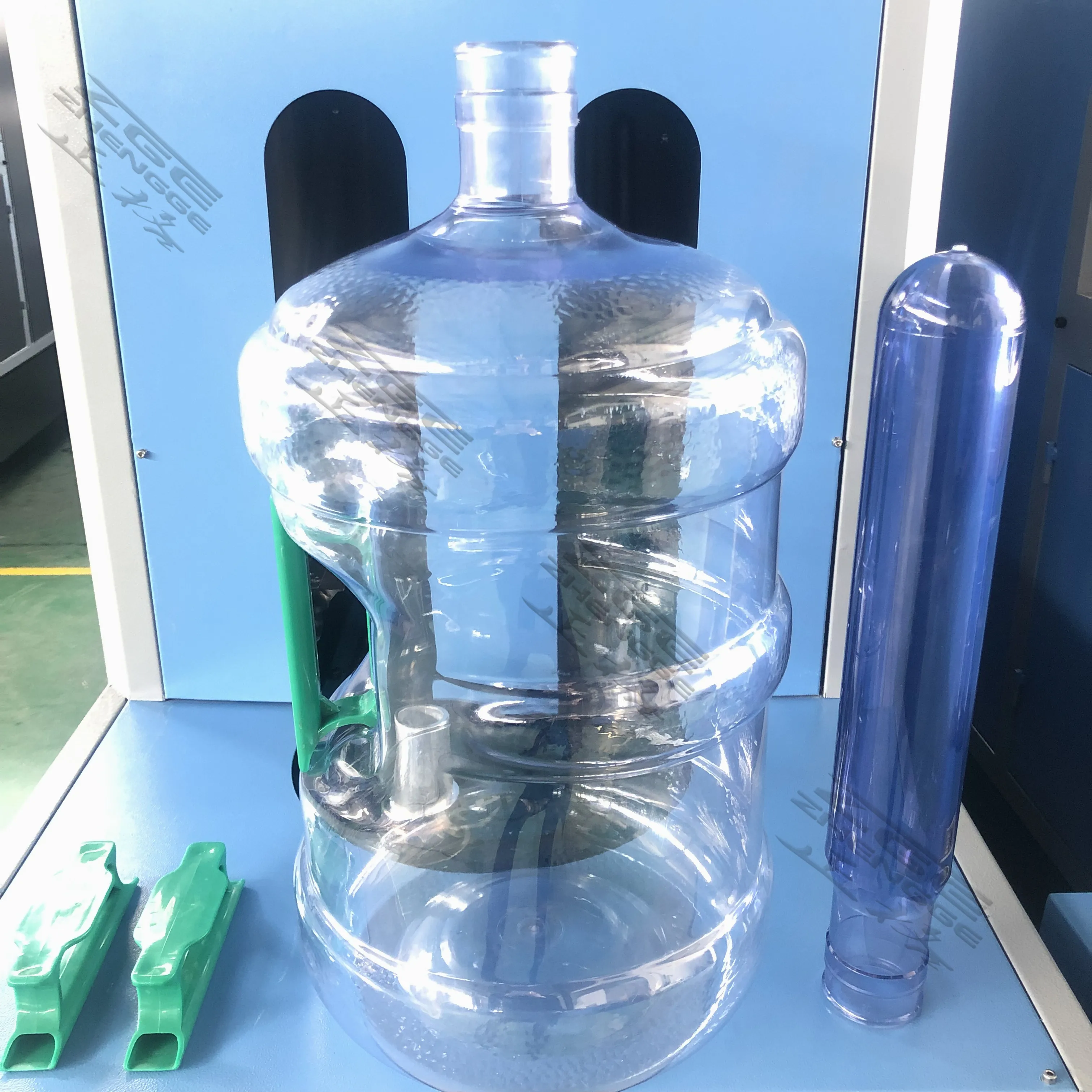 ZG-100 Affordable 19 Liter Bottle Blowing Machine Water Bottles Manufacturing Machines Hot Filling Bottle Blow Machine