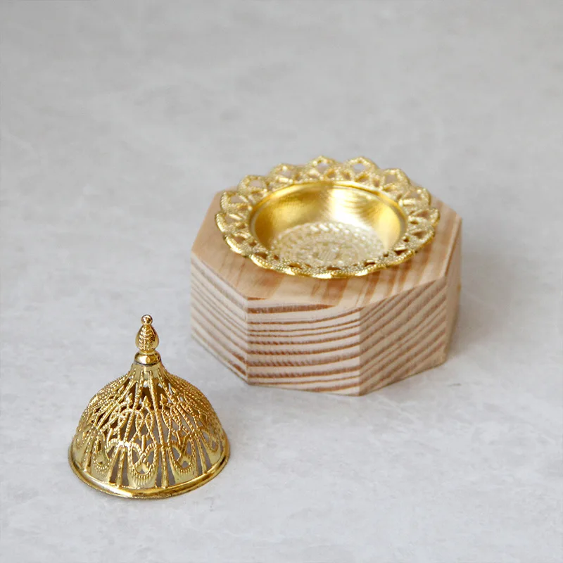 Creative Arab Metal Aromatherapy Stove Middle Eastern Style Mini Portable Small Gold Tower Incense Stove