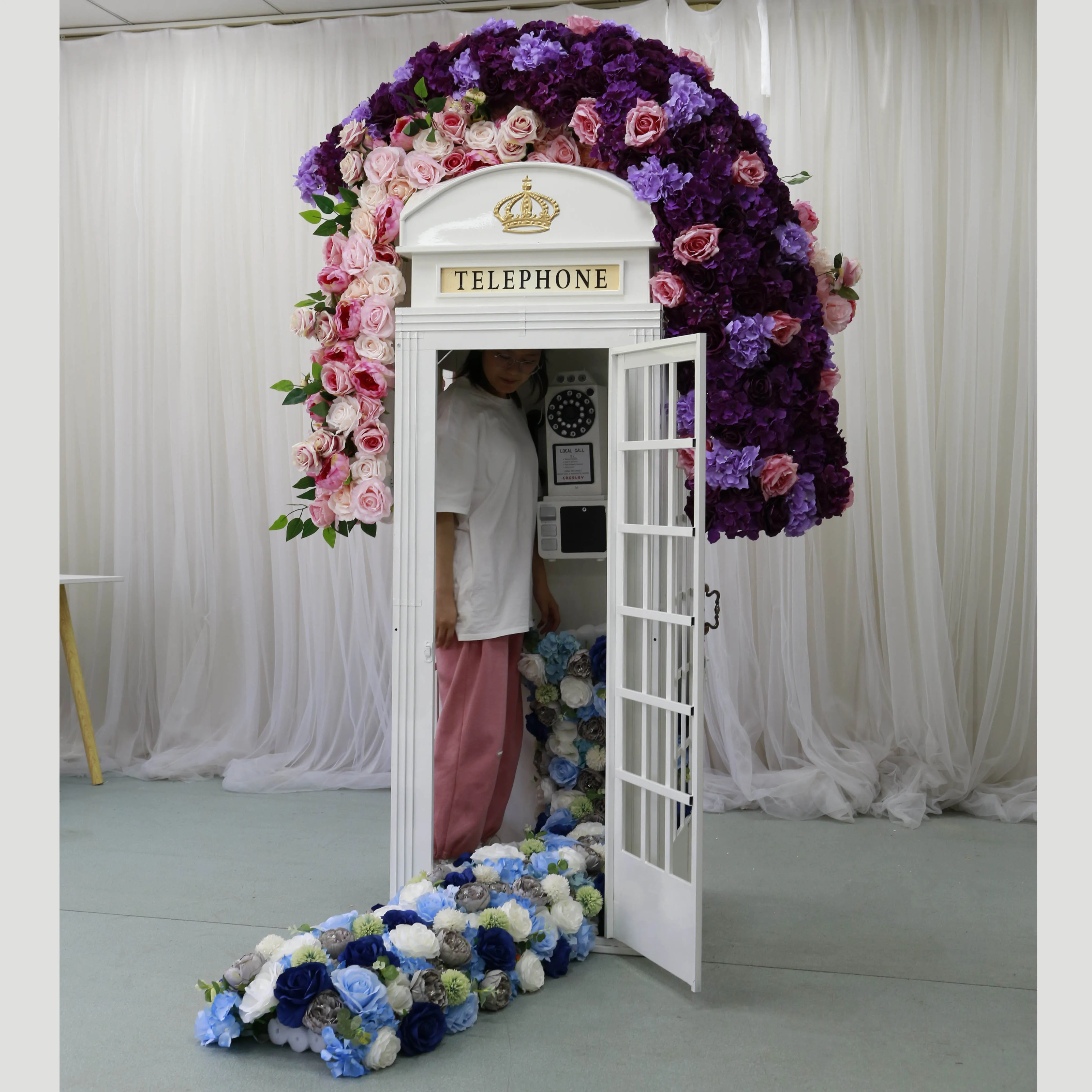 TY210707-2; Популярные белые телефонная будка британская металлическая телефонная будка для свадьбы, декорация для дома и отеля