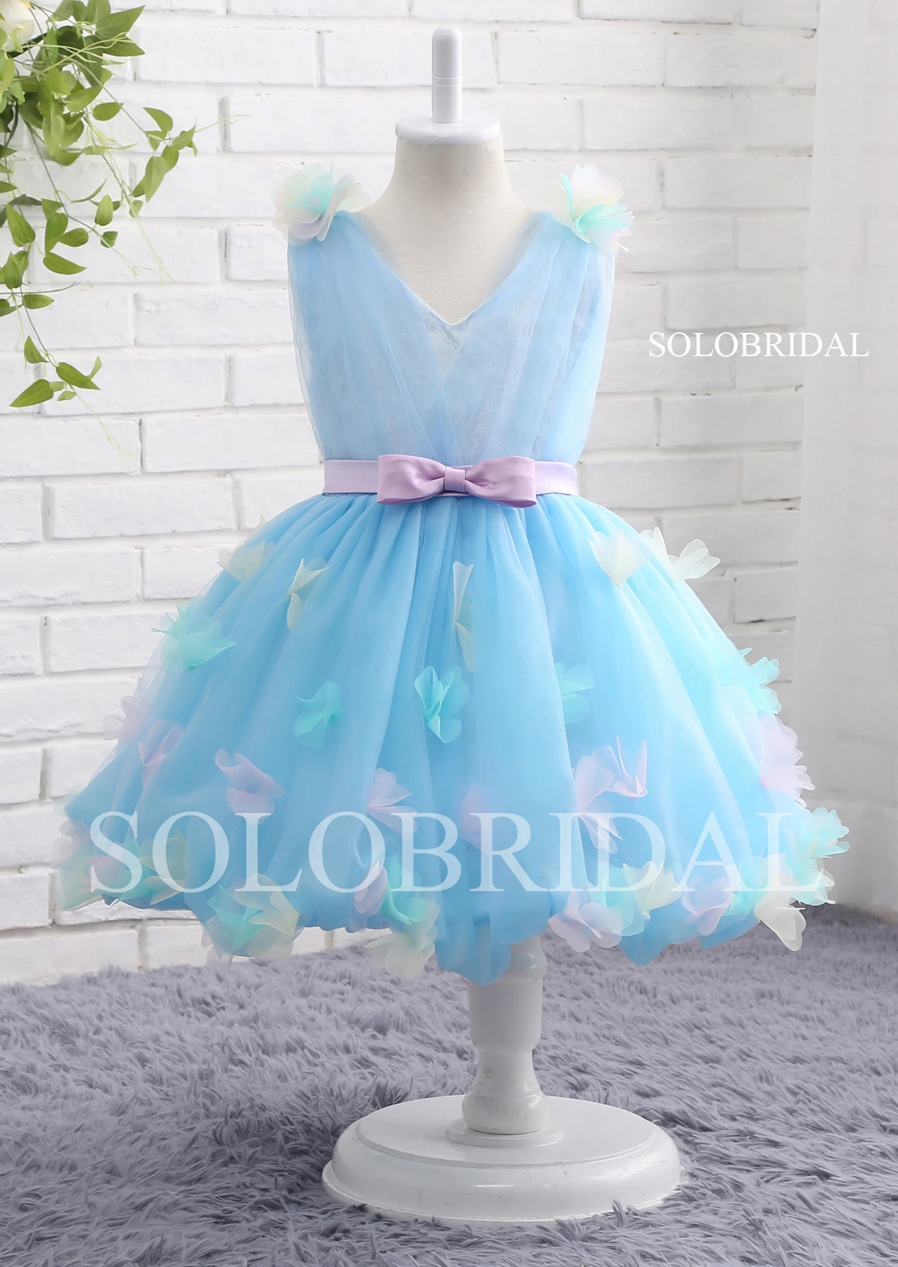Cute Sky Blue V Neck Butterfly Ball Gown Princess Girl Dresses for Wedding Pink Flower Girl Dress