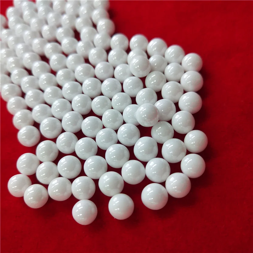 High hardness Yttrium stabilized 95% zirconia ceramic balls for mill jar