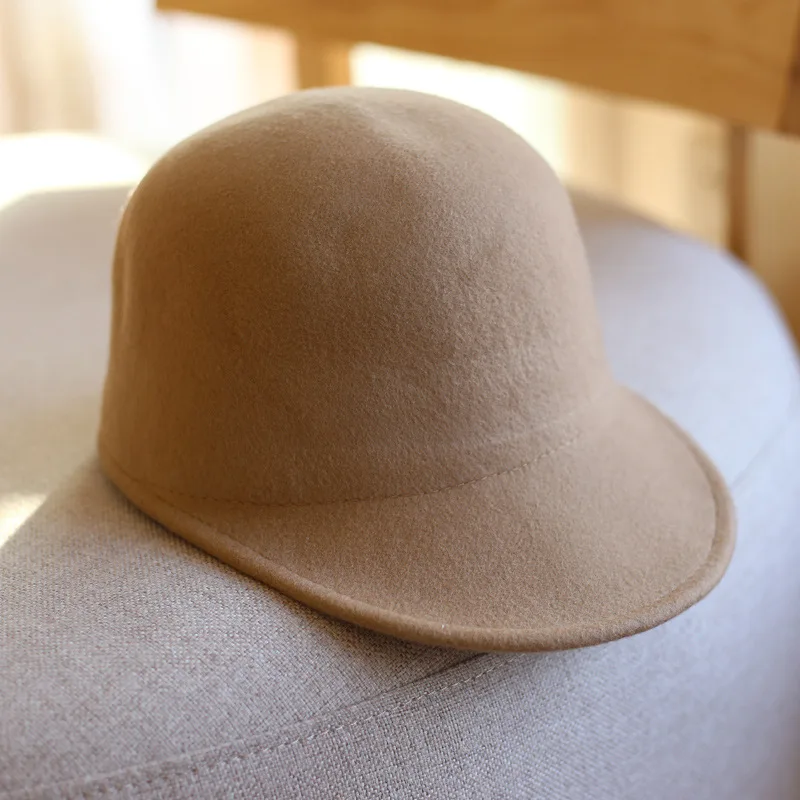 Equestrian cap Helmut Summer Panama Hat Sun Paper Straw Beach Fedora Hat Men Women Suede Fabric Fedora Caps Classical Panama Hat