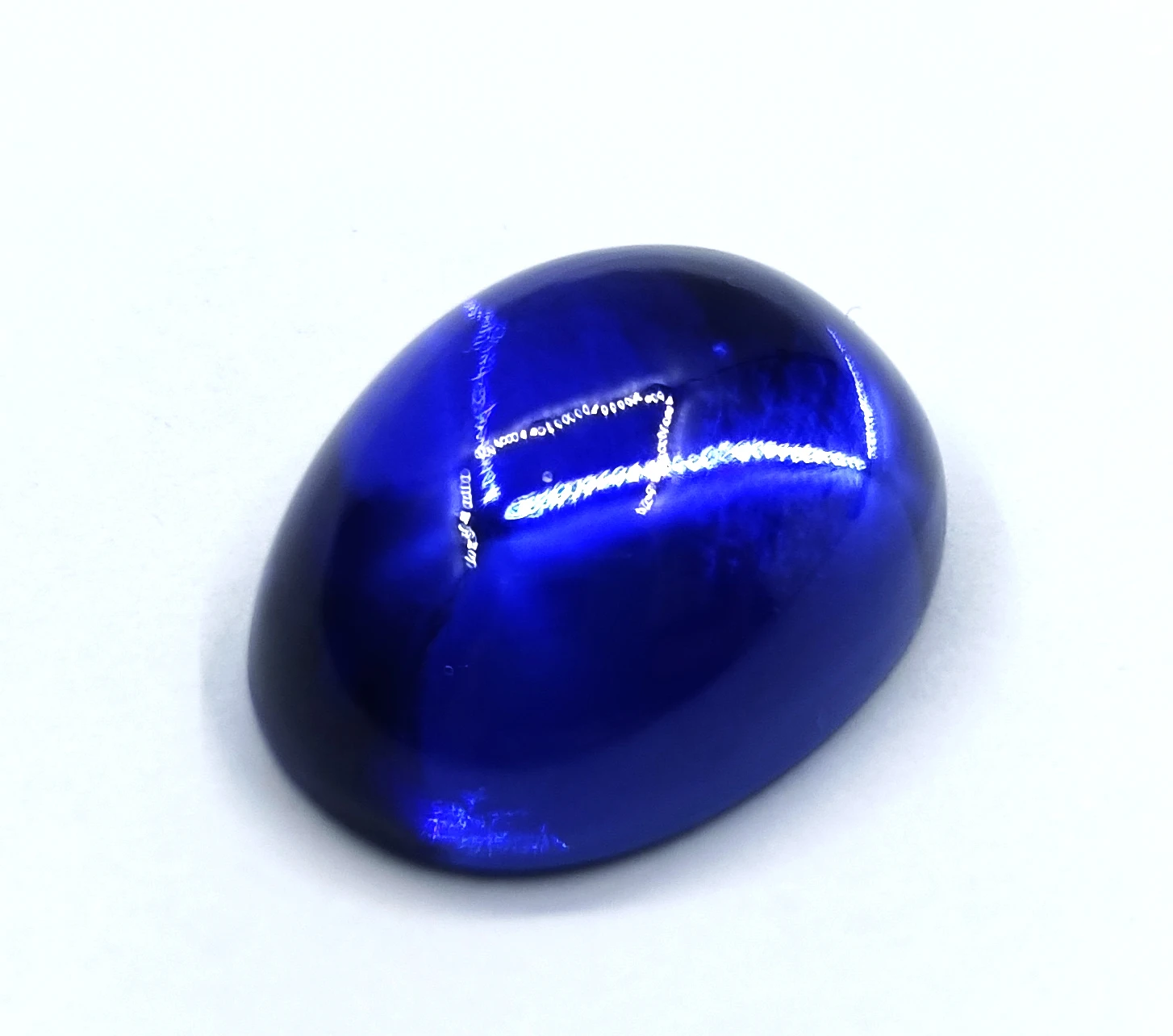 
ZHF Wholesale and cut Pulled Created Sapphire Loose Gemstones Royal Blue Smooth Denier 