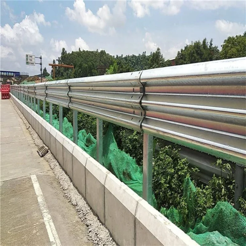 Highway Guardrail Plate Metal Crash Barrier W Beam Barrier