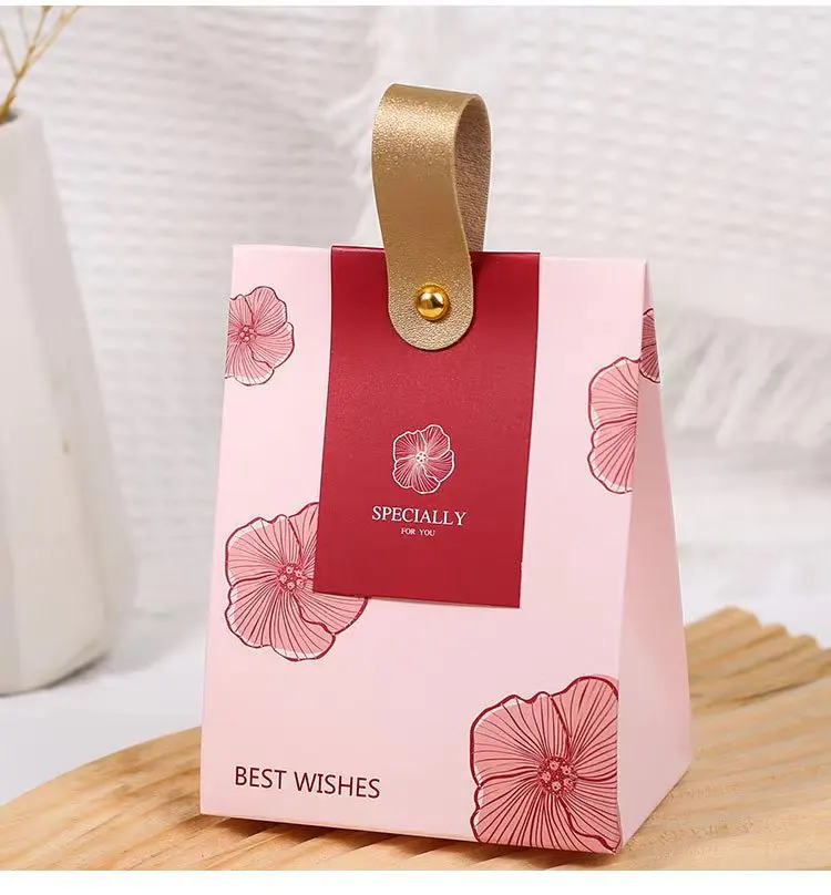 wholesales luxury white chocolate candy gift box for guest wedding candy box