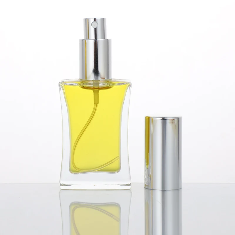 Low Moq Wholesale 30ml 50ml 100ml Long Thin Spray Perfume Bottle Clear Perfume Glass Bottle