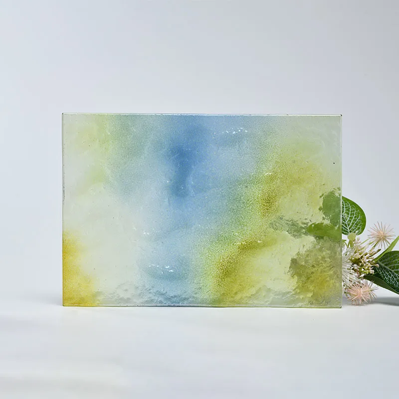 Factory Direct Sales Decorative Clear Tempered Patterned Hot Melt Glass For Commercial Building