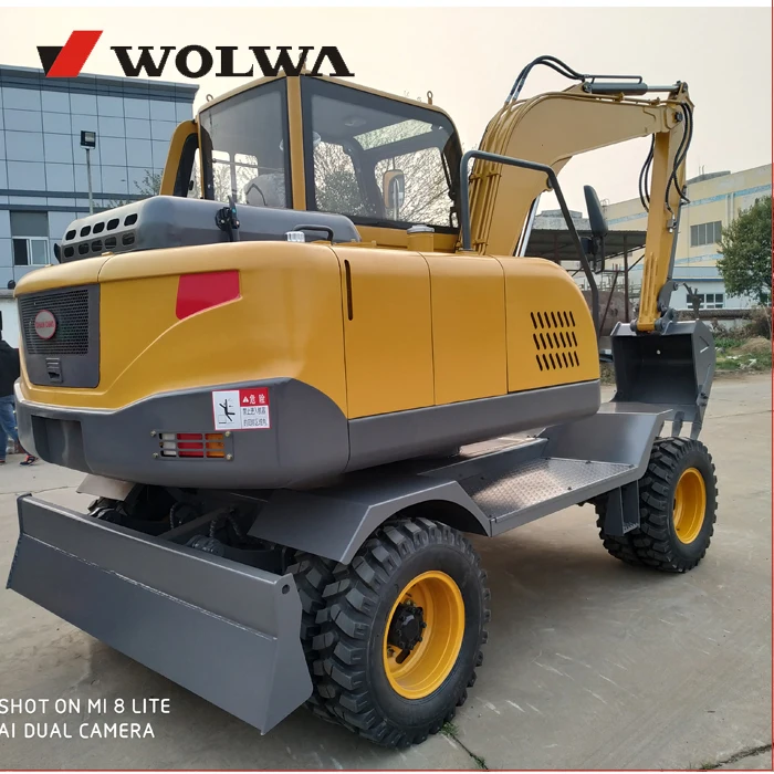china big manufacturer 8 ton wheel excavator with attachments