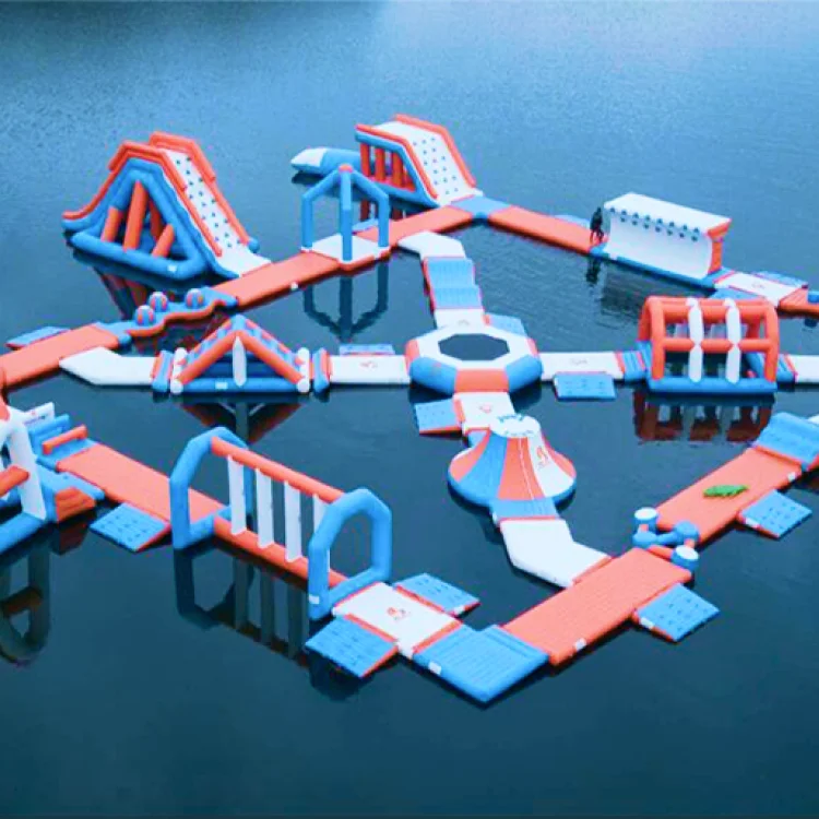 Custom commercial team building activities playground game water challenge inflatable water obstacle course