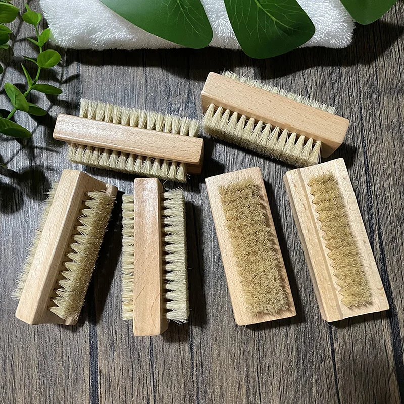 Custom Logo Pedicure Tool Beech Wood Nail Dust Brush Dual-Sided Soft Boar Bristle Nail Cleaning Brush For Fingernail Toenail