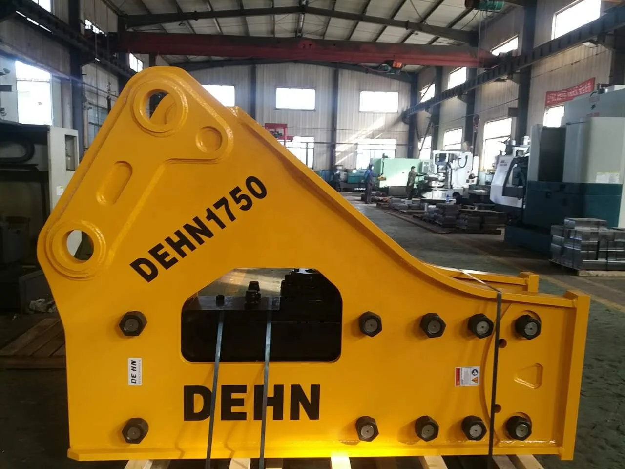 Гидравлический камнедробилка для экскаватора на 40 тонн, гидравлический камнедробилка для экскаватора имеет систему энергосбережения