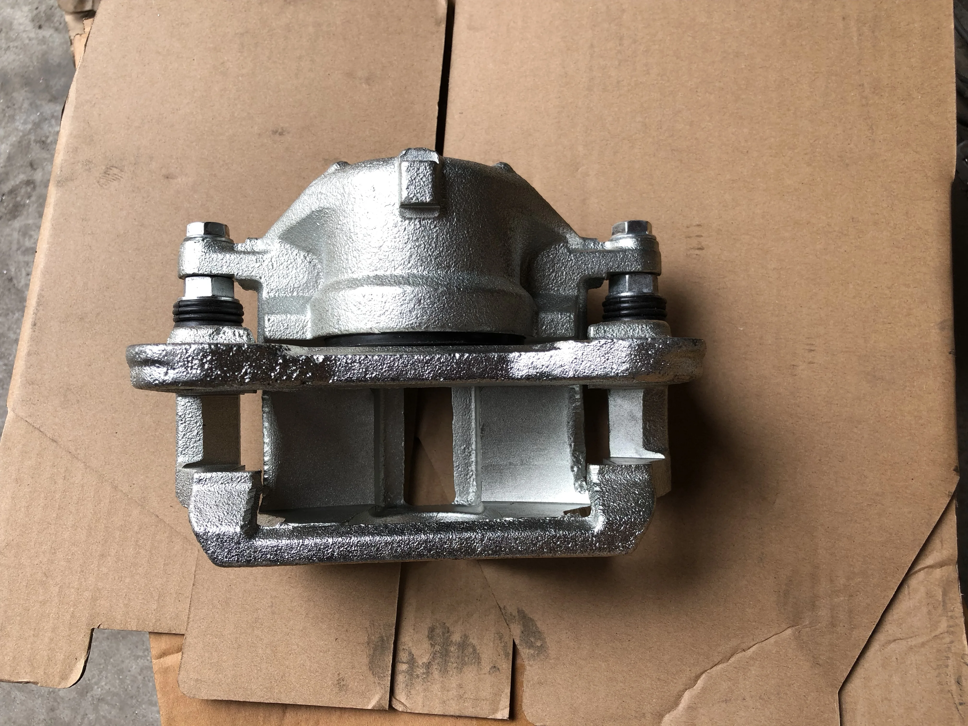 3302-3501136 37 Factory Performance Car Brake System Big Brake Kit Calipers