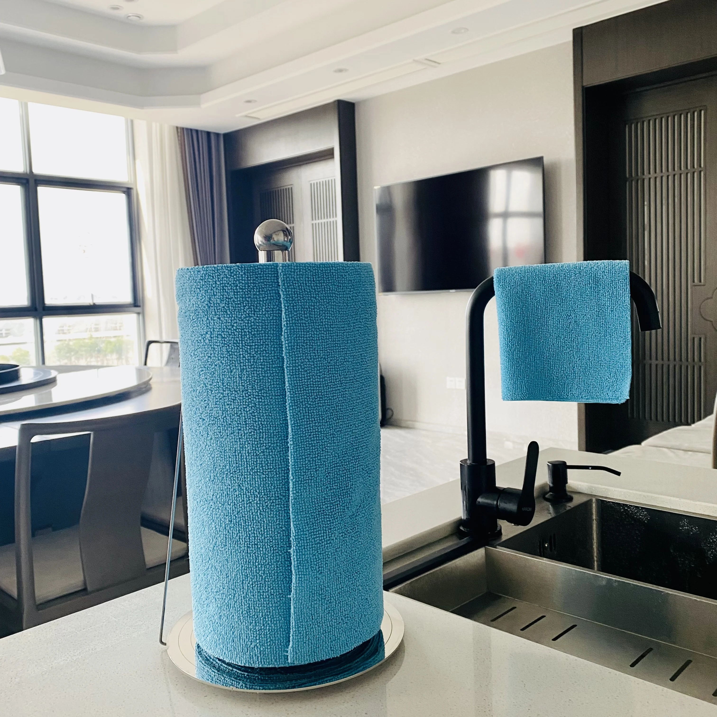 2022 New Patent Multipurpose Microfiber towels on a Roll Tear Away Cleaning Towel  Cleaning Cloth 30 Pack