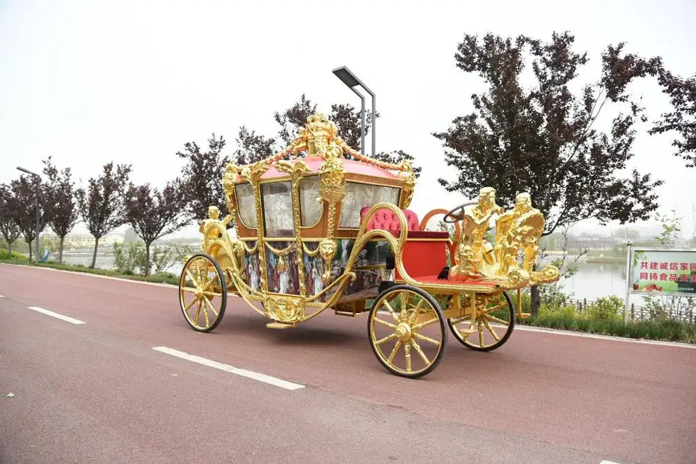 Gold carriage with status royal 8 horse draw carriage manufacturer