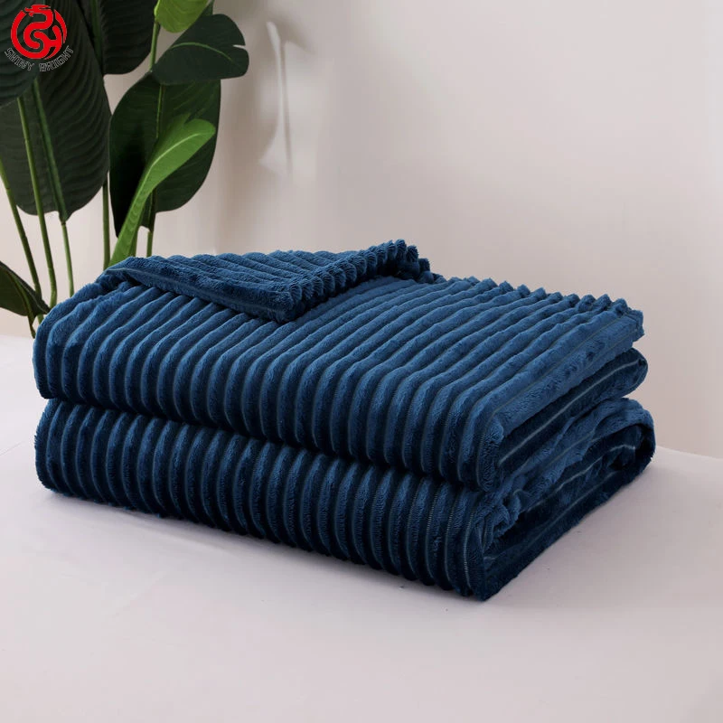 Oversize Super Soft Warm Thick Plush Throw Lightweight Cozy 100% Polyester Plush Blanket