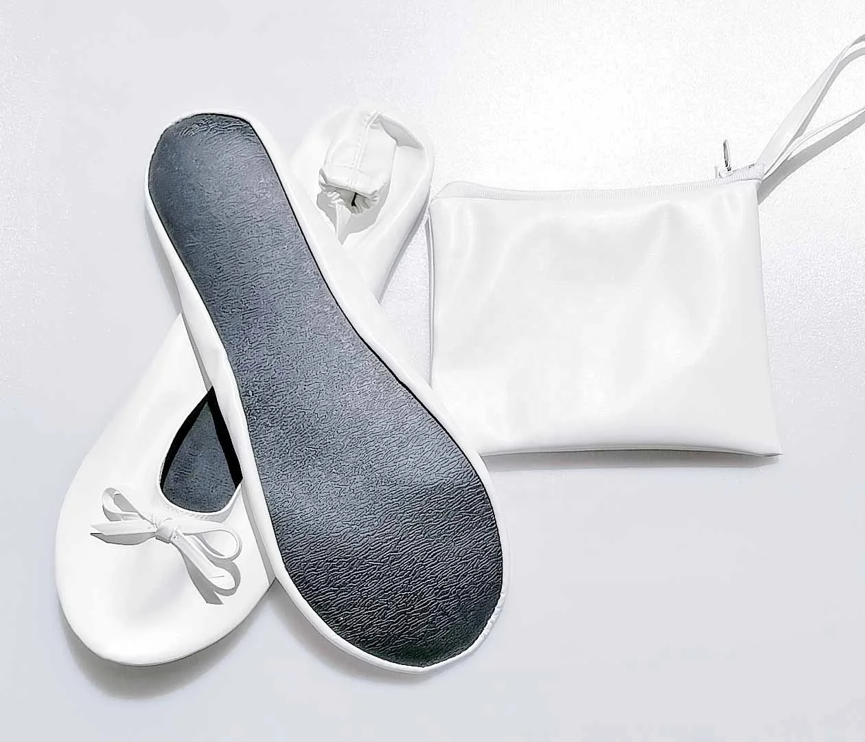 2024 Wholesale Ballet Foldable Ballerina Flats Fold Up Disposable Ballerina Dance Shoes For Women Ballroom white Pu Shoes