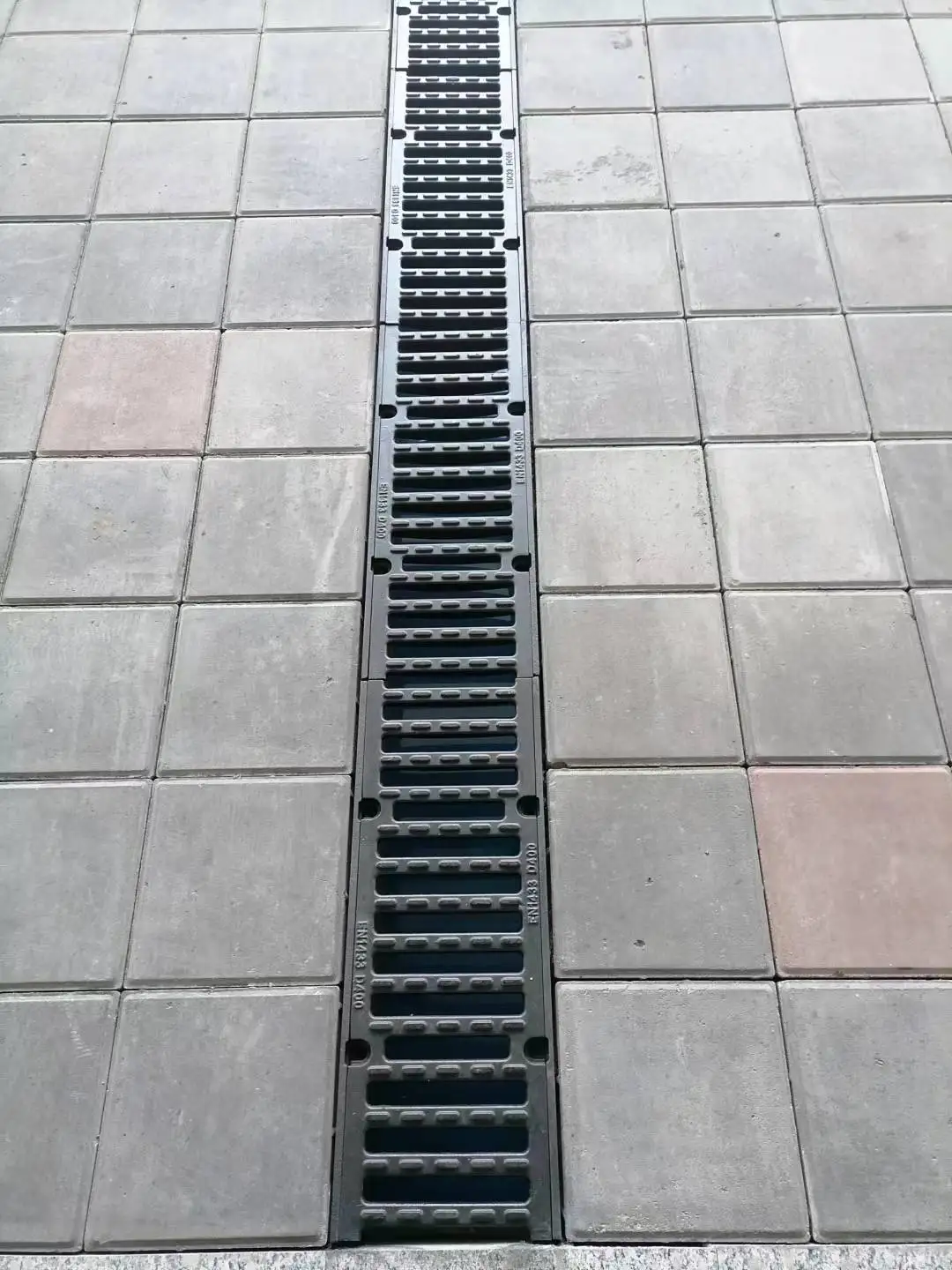 OEM Custom iron Grate Safety Drain Channel cover Ductile Cast Iron Grill Grating