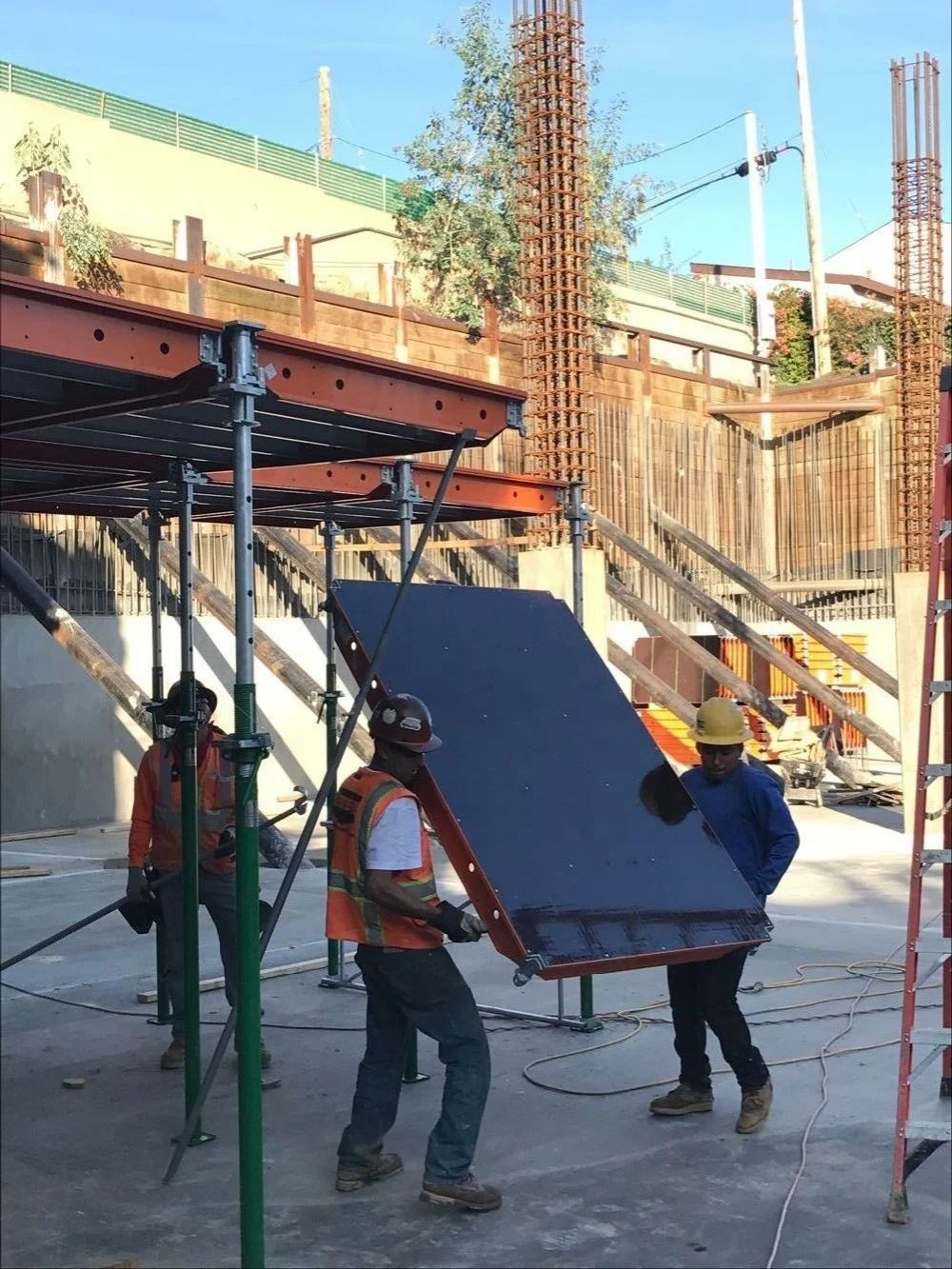 Steel&Aluminium doka Slab Concrete Formwork plywood formwork