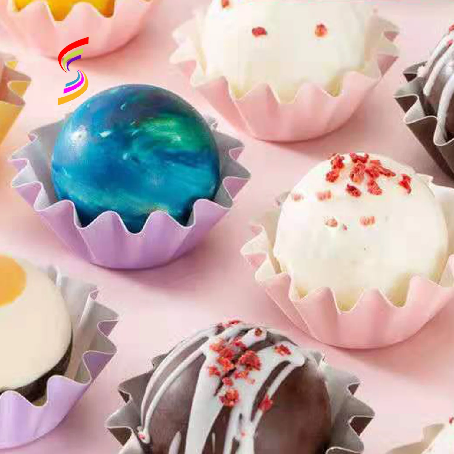 Hot Chocolate Ball Filled with Marshmallows Insided