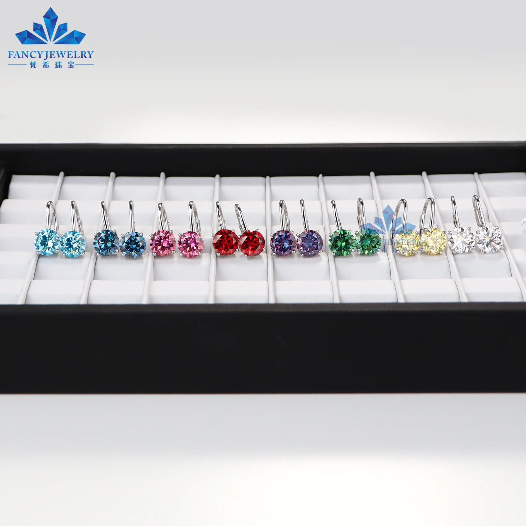 925 sterling silver 2carat round brilliant cut colorful moissanite  clip on earrings for women
