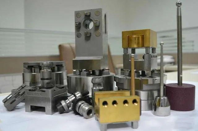 wire EDM erosion machine system 3R micro horizontal adjustable super thin vise