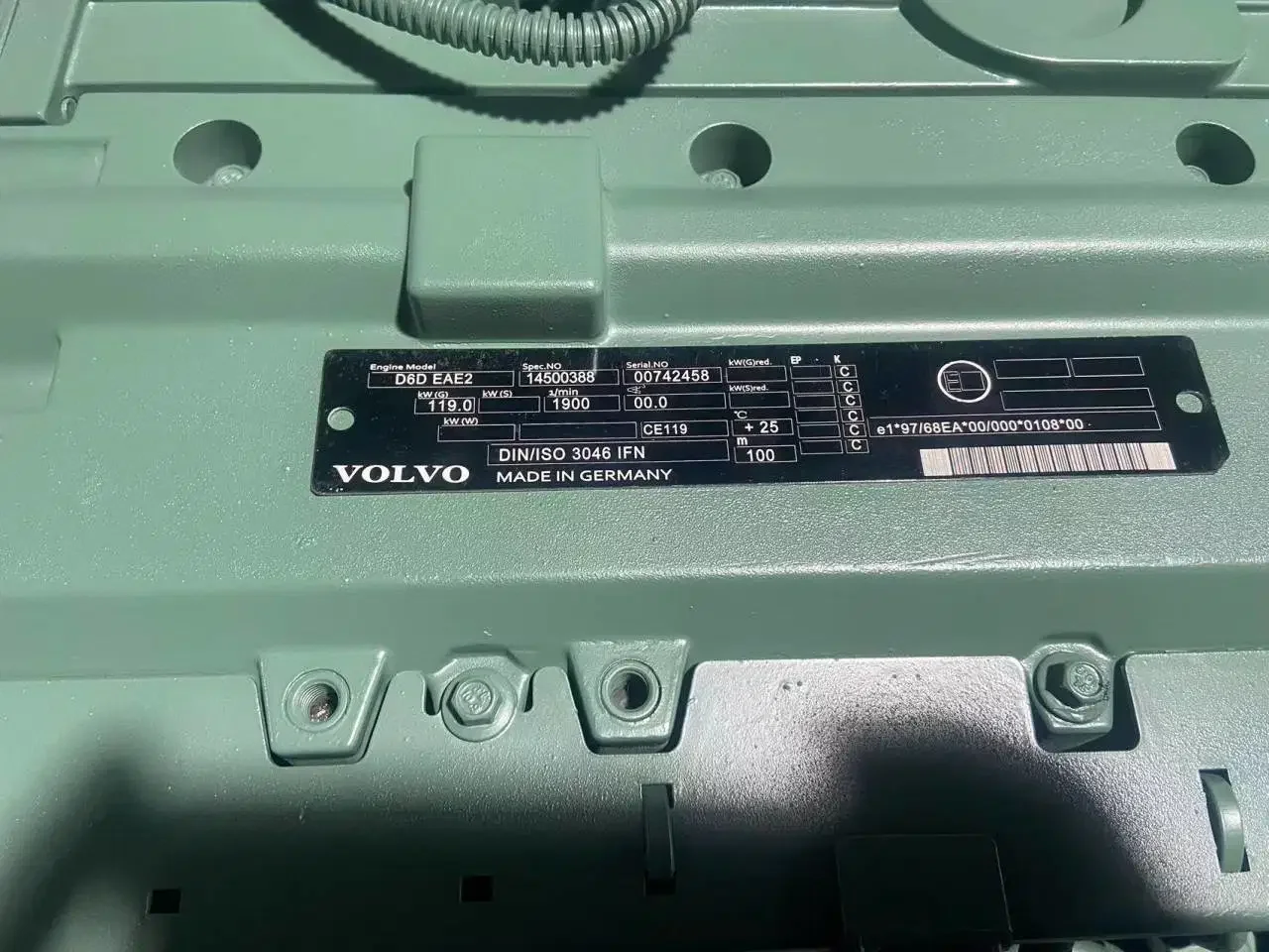 Дизельный двигатель D6d D6e D7d D7e D4d D4e D5d D5e для Экскаватора Volvo