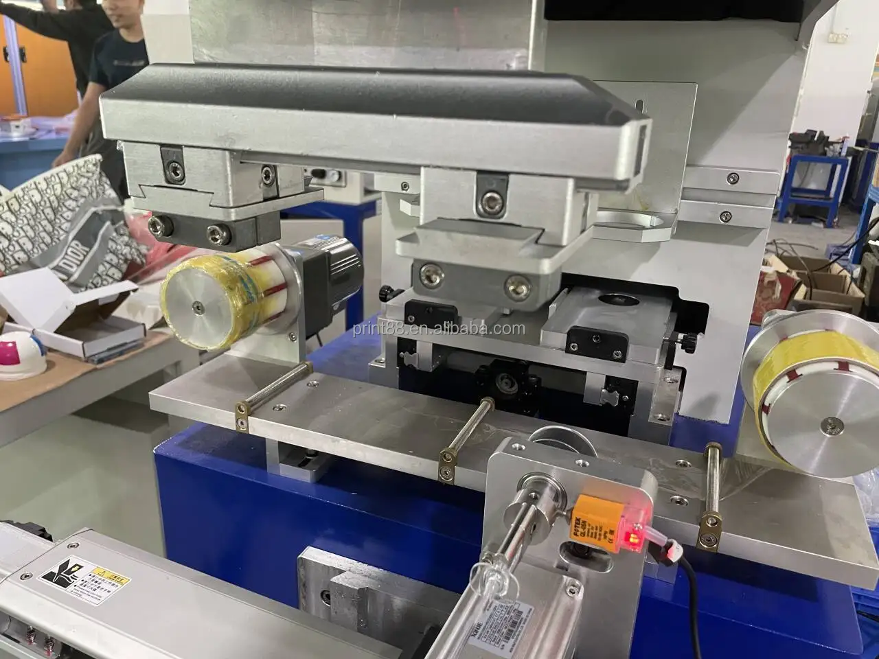 Ceramic Bowl Mouse 2 Color Helmet Watch Dial Nail Medical Tube Manual Hard Hat tampografia pad printing machine Single