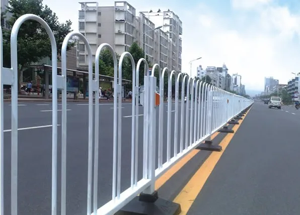 
Temporary Portable Removable Steel Road Fence for Road Safety Cost Effective Road Block Hot-dip Street Safety Fence 