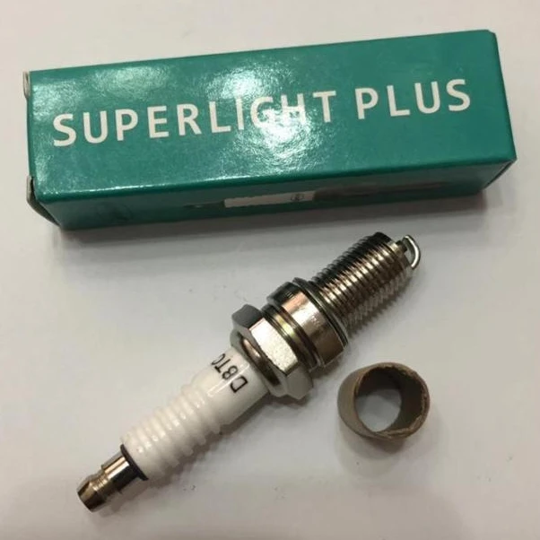 High quality Wholesale Low Price D8TC Motorcycle Spark Plug For CG200 CG250