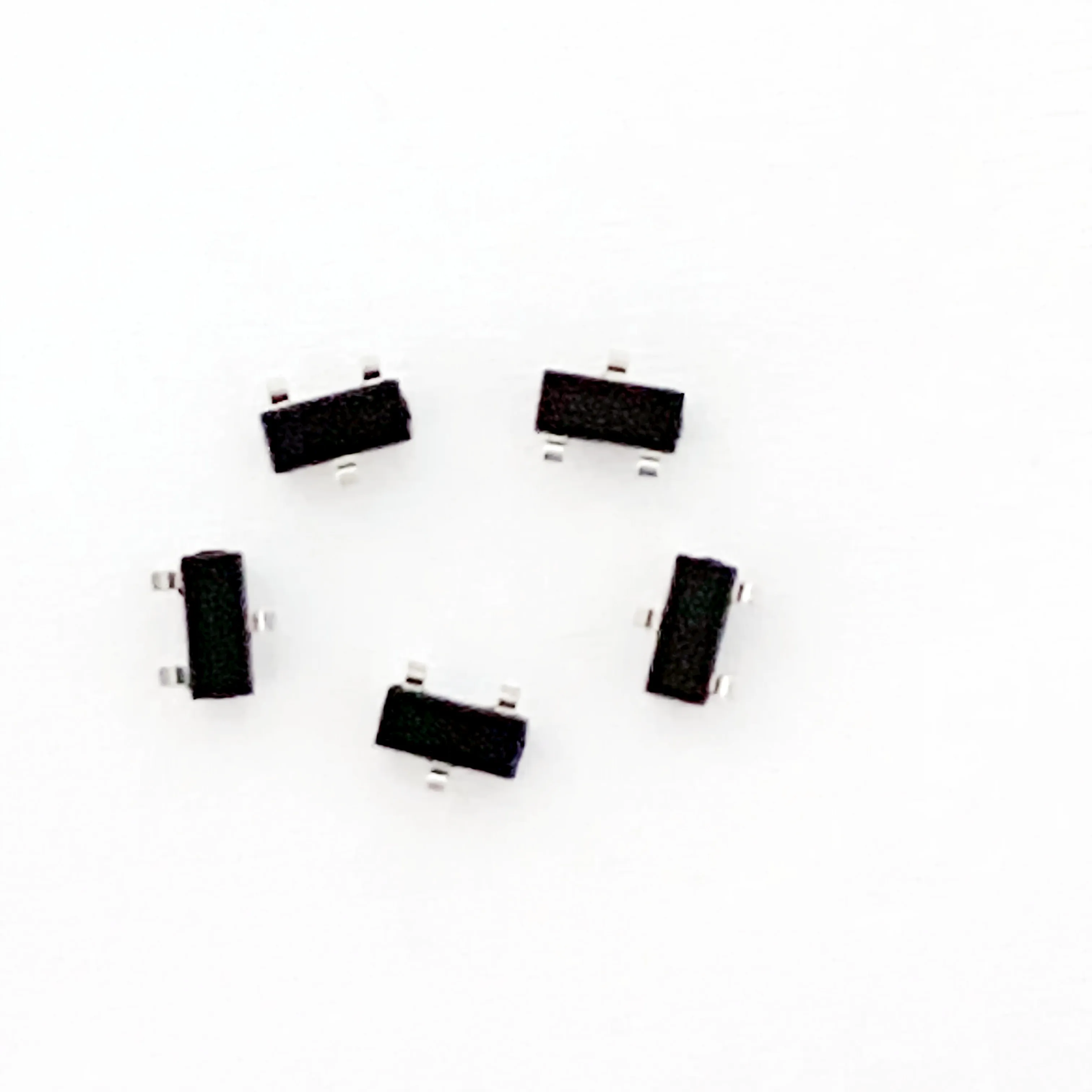 Factory Directly Wholesale widespread use in Home appliances smart wear  mobile phone  MMBT2907A SOT-23 transistor