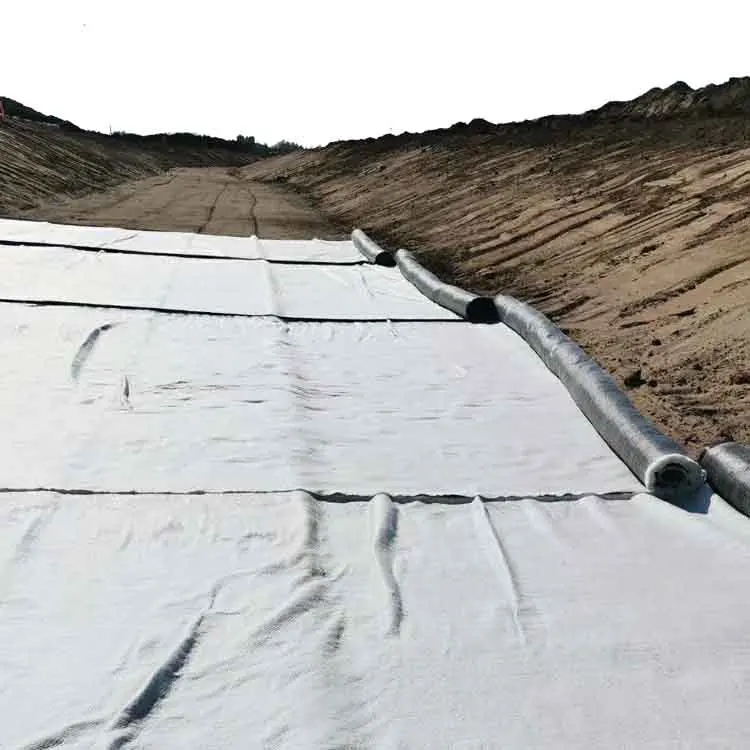Bentonite Cement Clay Liners Tarp Curing Cement blanket Geosynthetic clay liner