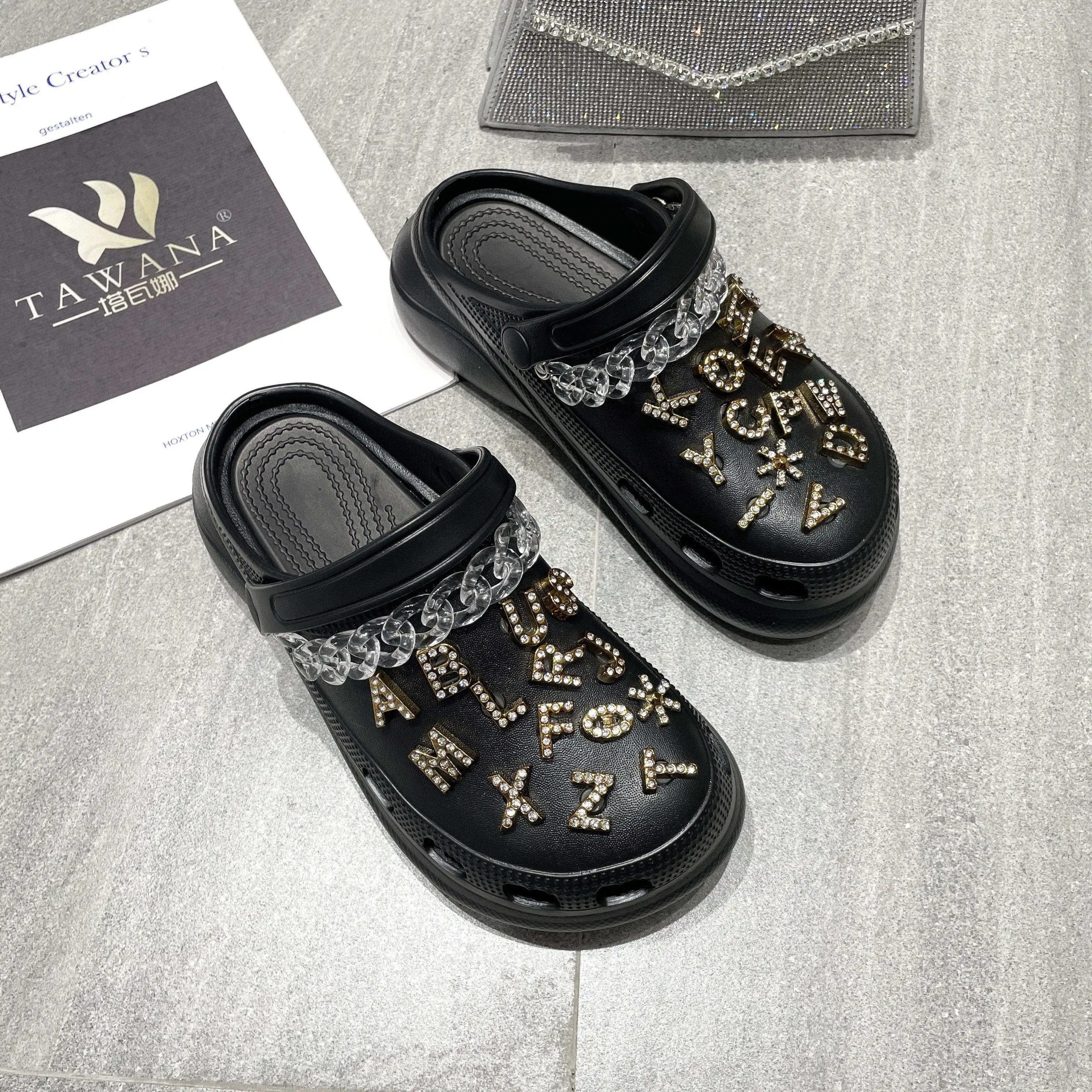 hot sell women clogs high heel thick bottom with shining rhinestone letters slippers slides for Women outdoor beach slippers