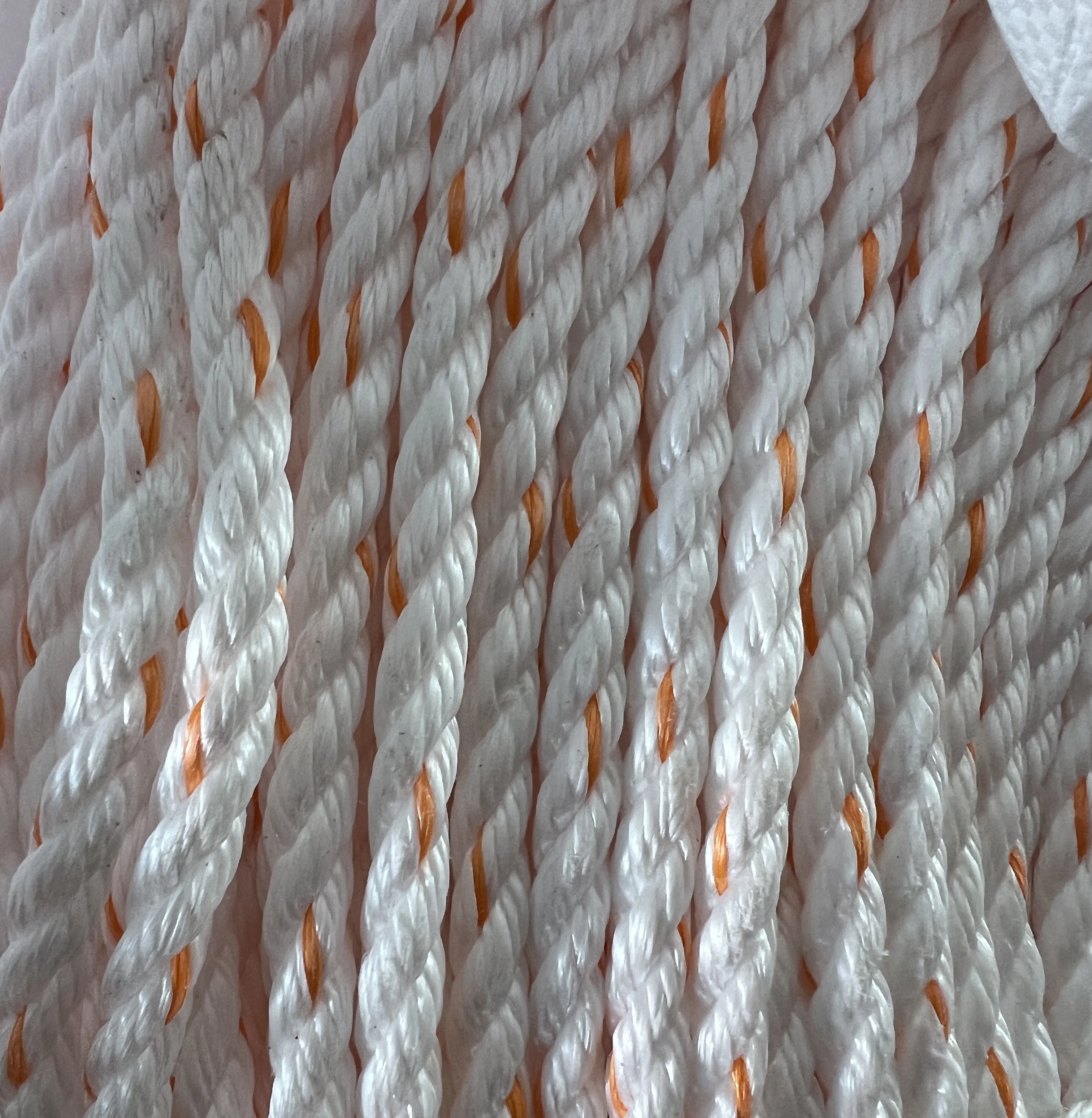 White With Orange Fleck Twisted Rope Type PP  3 Strand 10mm pp Rope for Marine Rope