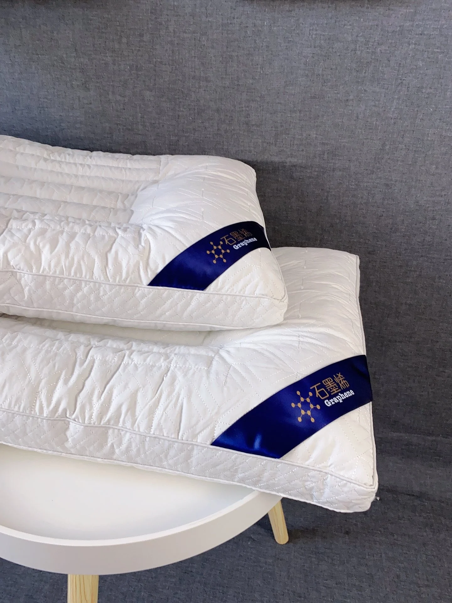 Wholesale Deluxe Dacron Cassia Seed Neck Pillow Soft Skin friendly Cotton Pillowcase Bed Pillows For Home hotel Sleeping