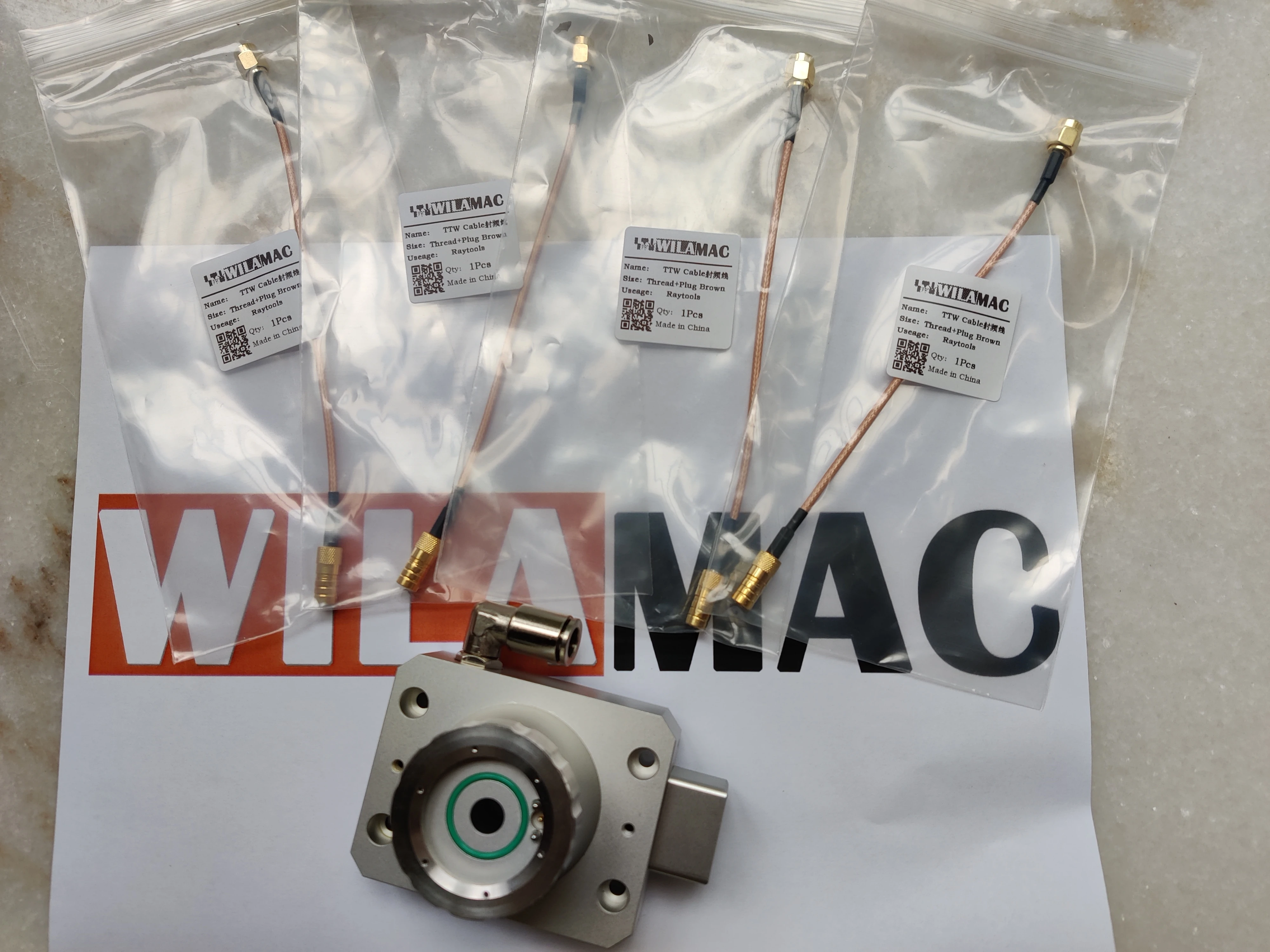 Laser Equipment Parts Head  Fiber Laser Nozzle Connection Parts BM111 BM114 Laser Nozzle Sensor Connector