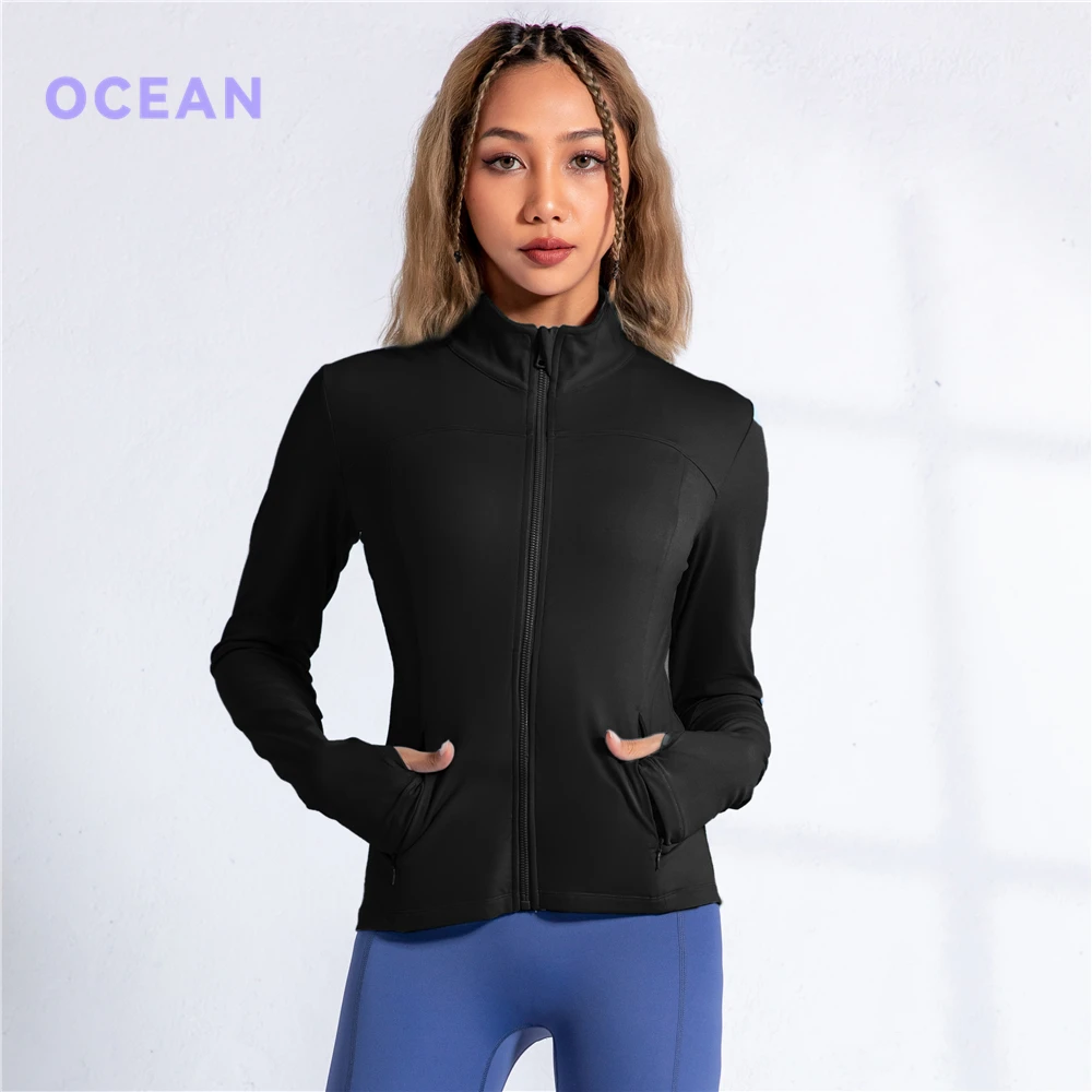Ready To Ship Amazon Hot Sale  Lightweight Full Zip Active Sports Yoga Jackets for Women Running Track Jackets