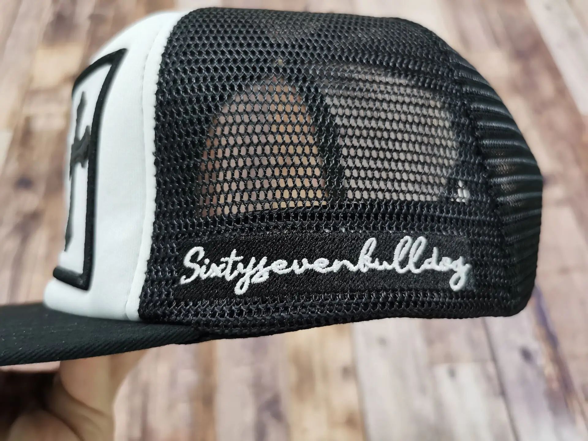 High Quality Wholesale Summer Outdoor Men Women Custom Logo 3D Embroidery Mesh Suede Trucker Hat