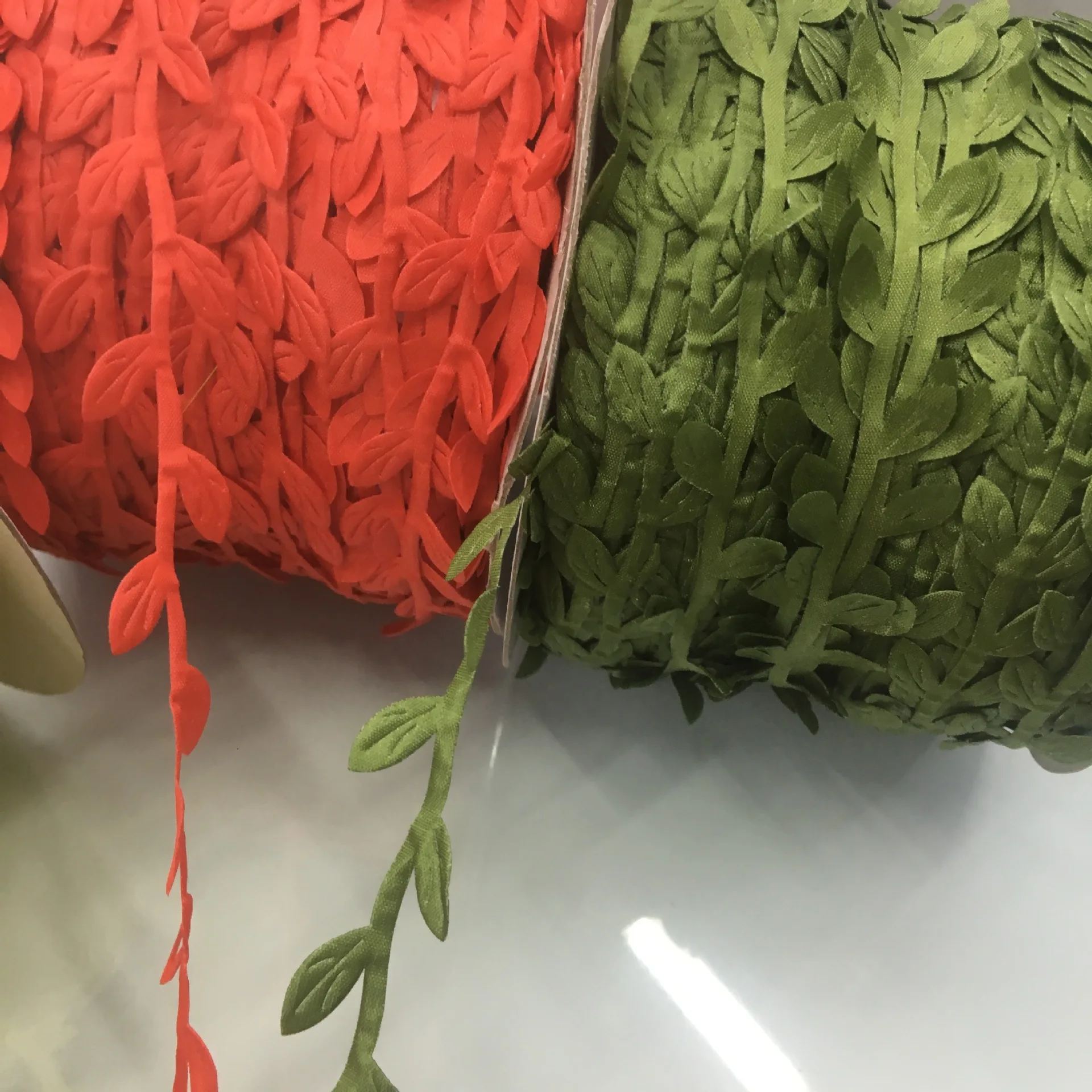 
Green Leaves Decorated Rope Ribbon Vintage Rustic Wedding Party Home Fabric Woven Decorative Gift Packing String 