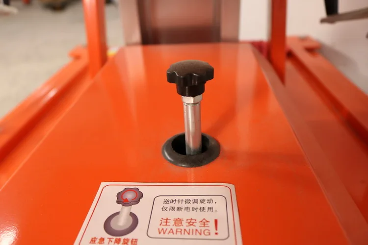 YL601 china electric aerial work platform hydraulic aerial ladder aluminum aerial platform