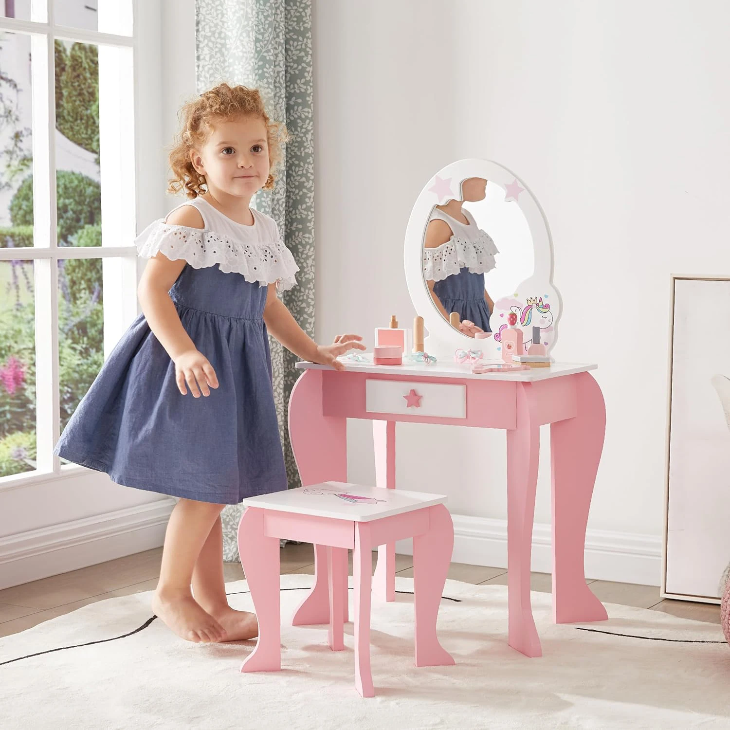 Manufacturers Customize High-Quality Princess Girl Mirror Dressing Table and Chair Ladies Makeup Fashion Dressing Table