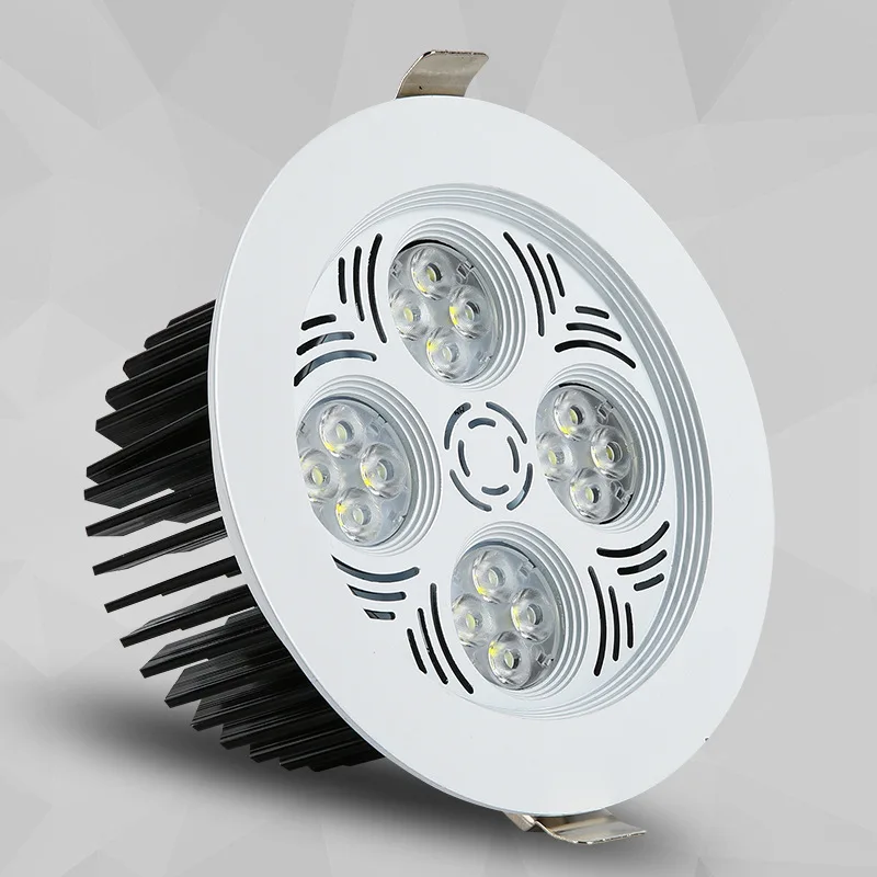 Affordable and durable aluminum alloy crown   ceiling light smart  jewelry store 36W led downlight High CRI 95